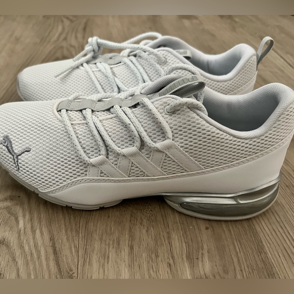Puma white tennis shoes